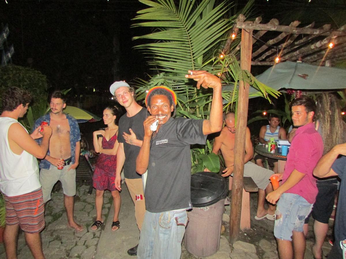 Coconut Hostel Bocas Town Exterior foto